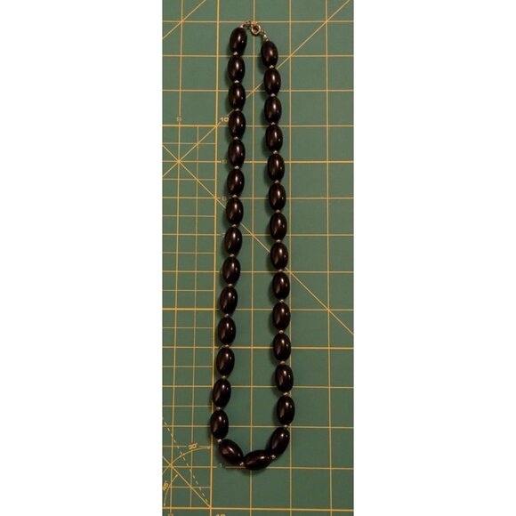 Vintage Black Beaded Necklace Gold-tone separator beads 24 Inches Elegant Oval - Picture 4 of 10
